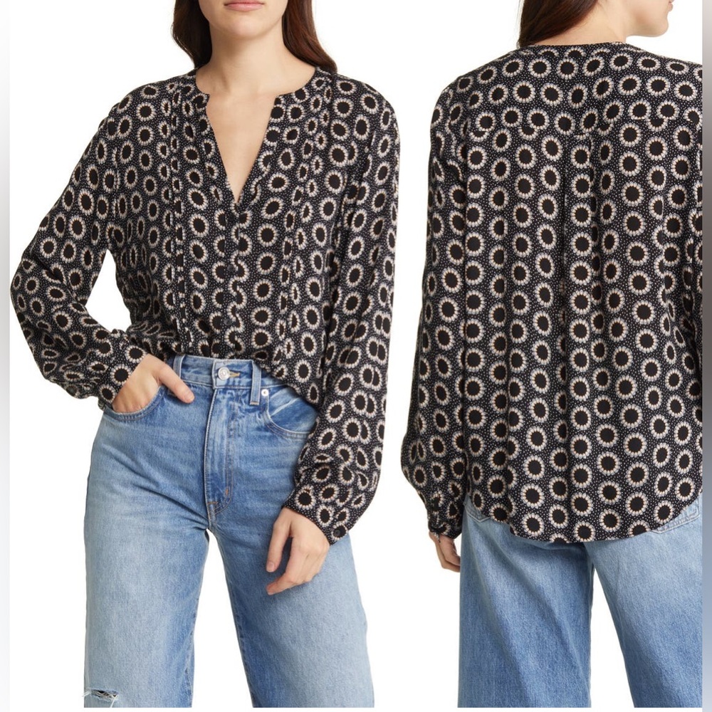 Treasure & Bond long sleeved Peasant Blouse, size Small